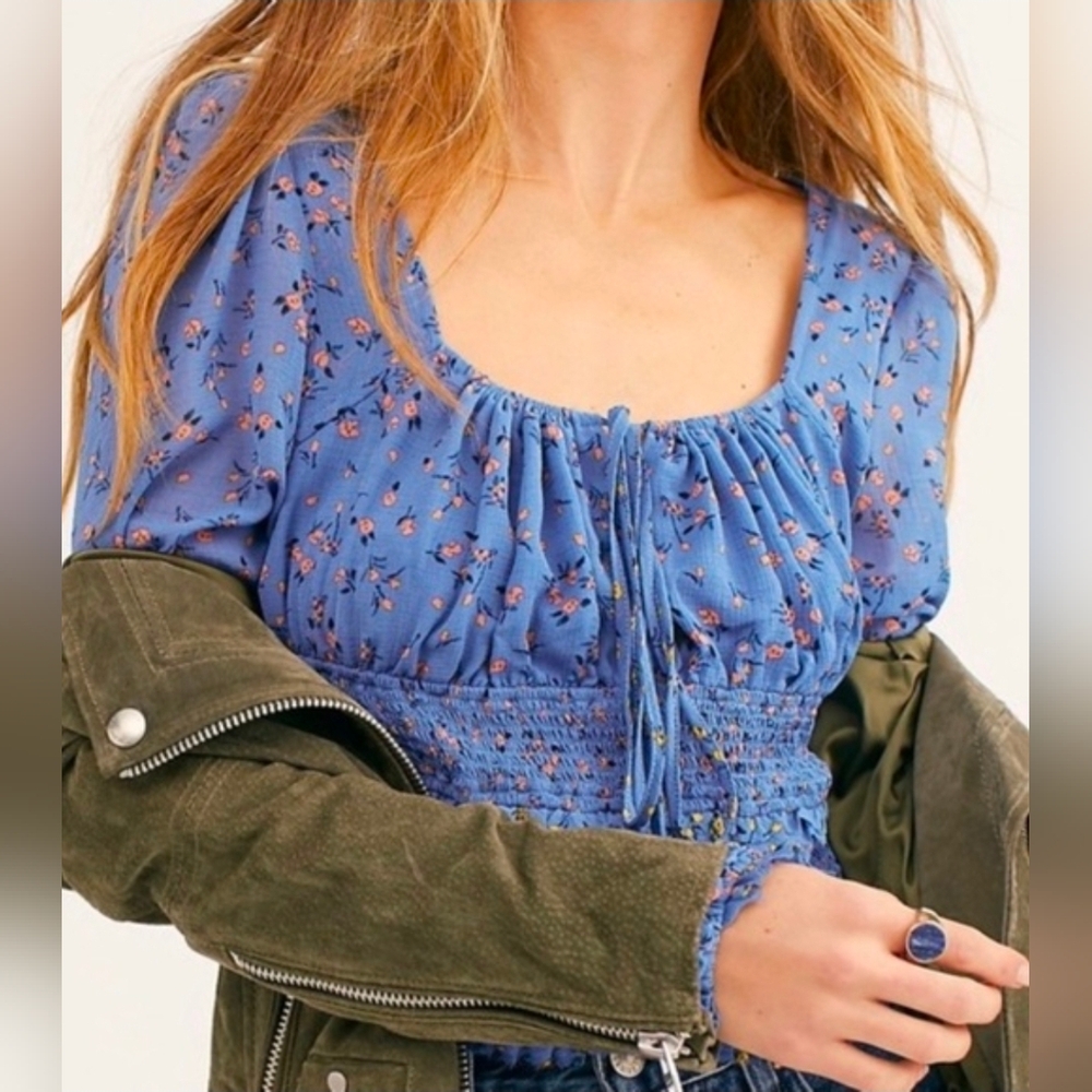 Free People Printed Lolita‎ Top Floral Blouse Smocked Tie Neck Women’s M
